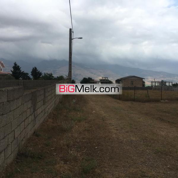 زمین با کاربری مسکونی