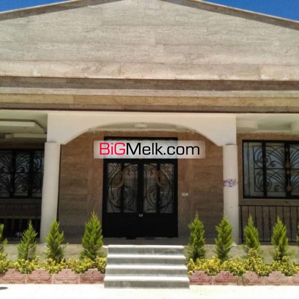 باغ ویلا لاکچری، 1400متر، 330متر بنای مدرن، 90متر استخر کرج