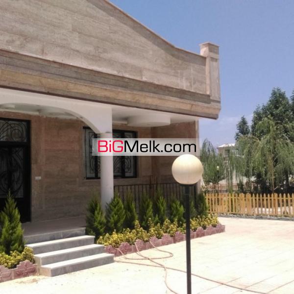 باغ ویلا لاکچری، 1400متر، 330متر بنای مدرن، 90متر استخر کرج