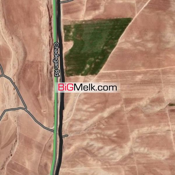 ۶۸۰۰ متر زمین کشاورزی در چادگان