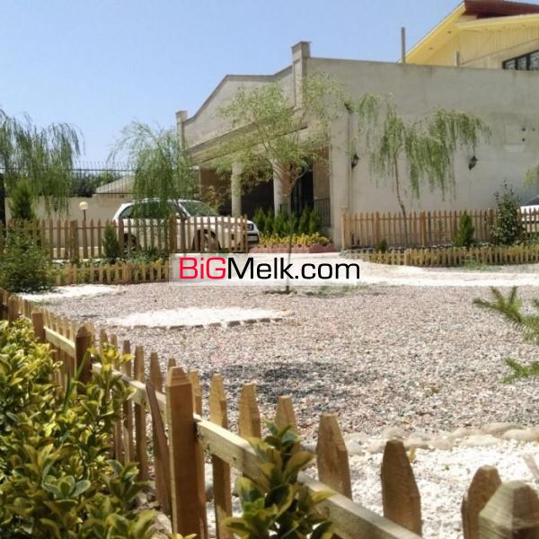 باغ ویلا لاکچری، 1400متر، 330متر بنای مدرن، 90متر استخر کرج