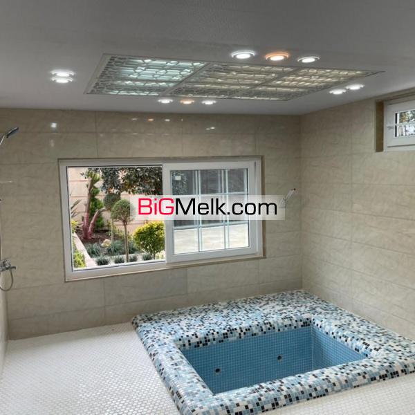 ویلا استخردار ۳۰۰ متری