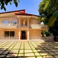 1800 متر باغ ویلای لوکس با سند تکبرگ در شهریار